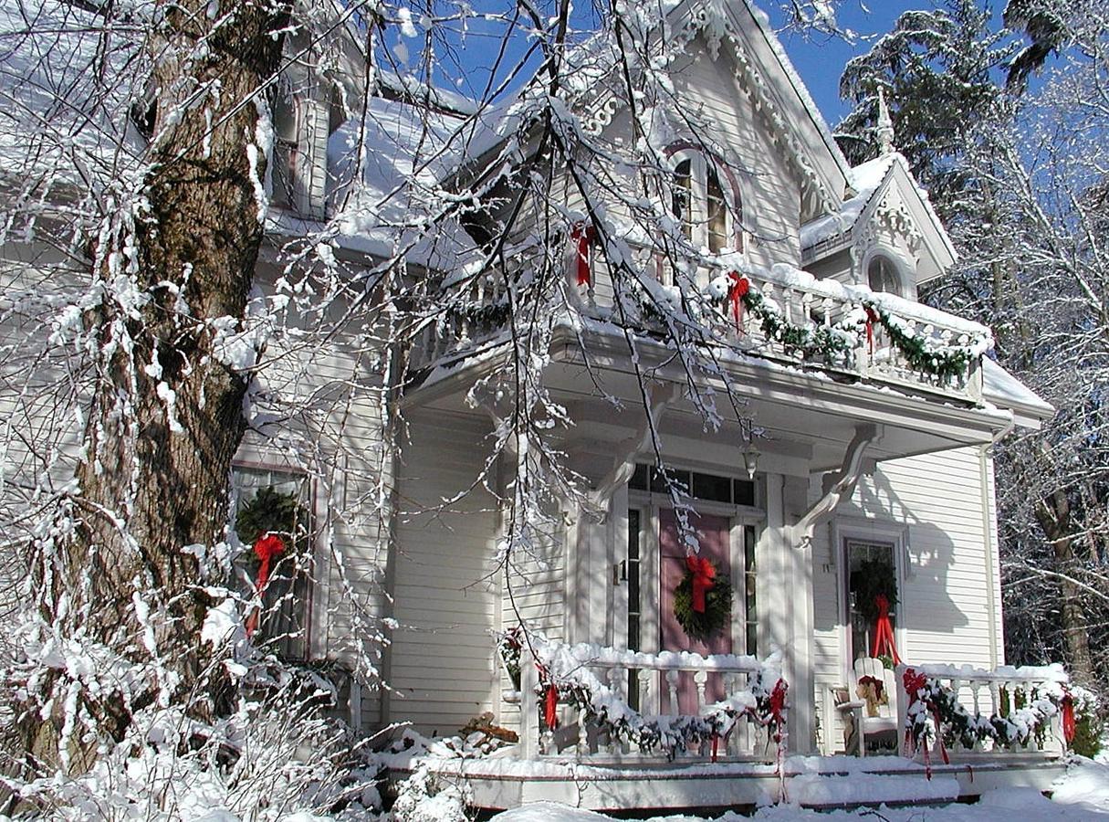 Briarwood Bed & Breakfast Elmsdale Exterior photo
