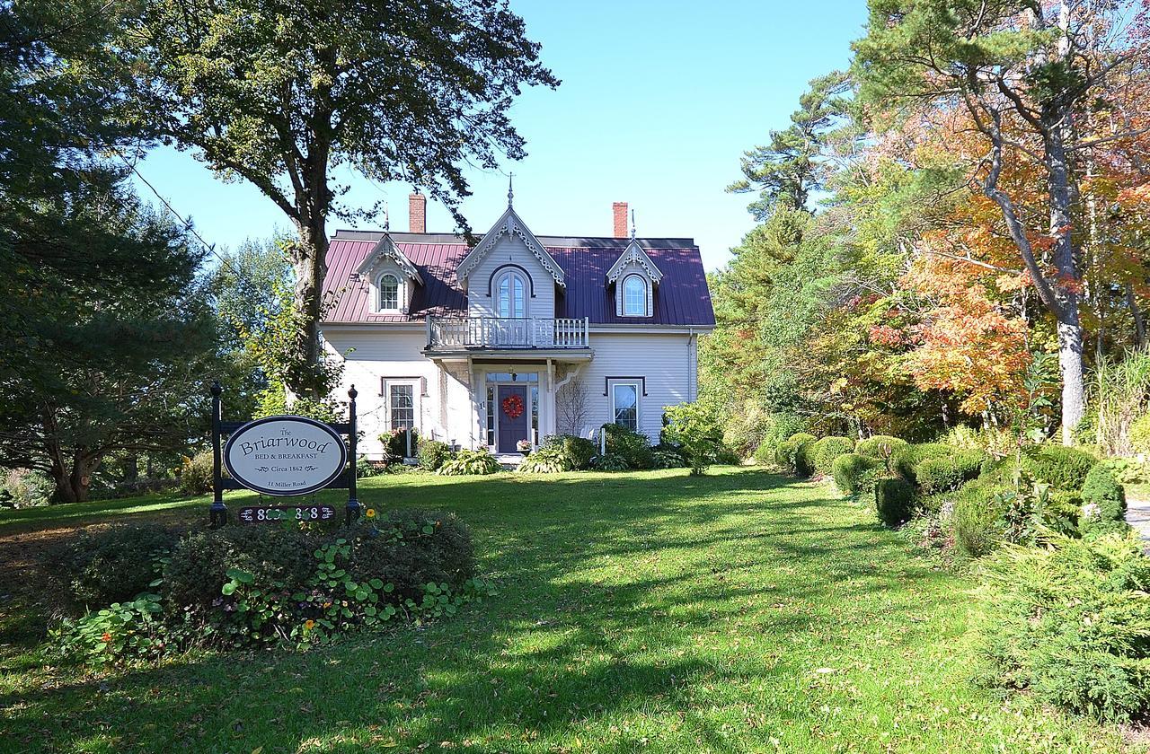 Briarwood Bed & Breakfast Elmsdale Exterior photo