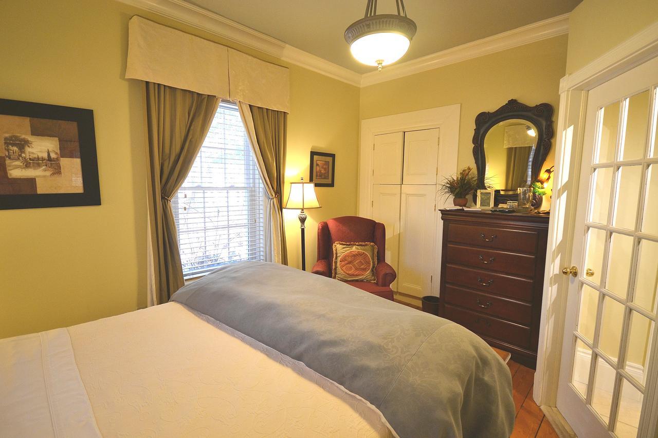 Briarwood Bed & Breakfast Elmsdale Room photo