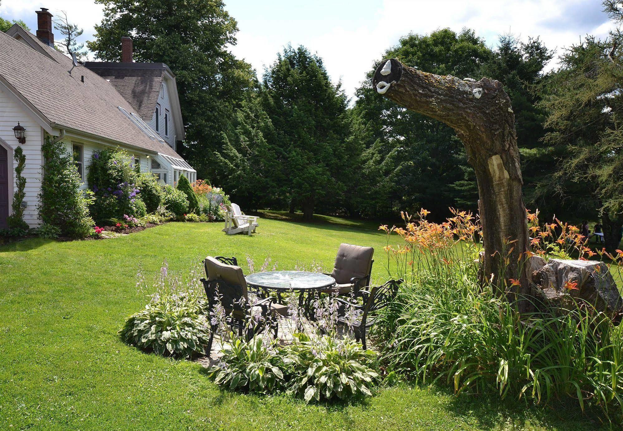 Briarwood Bed & Breakfast Elmsdale Exterior photo